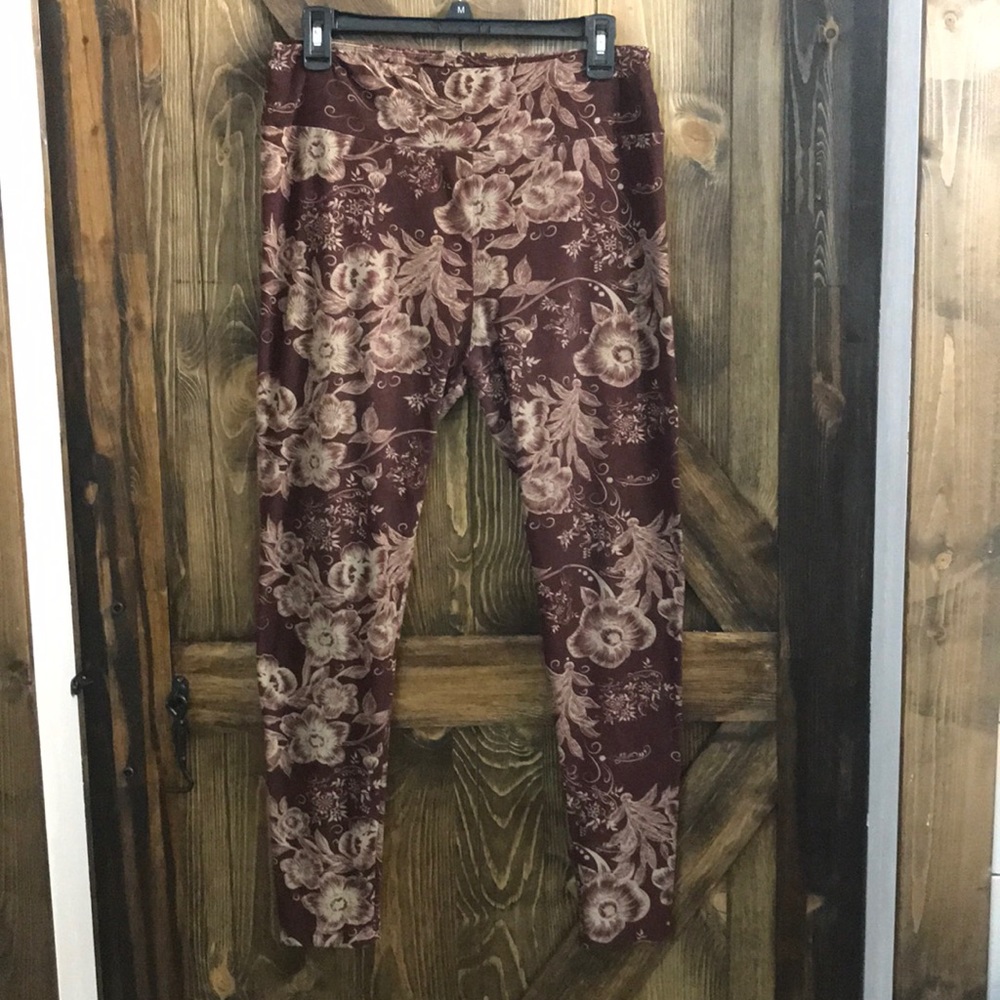 LuLaRoe TC Butter Leggings